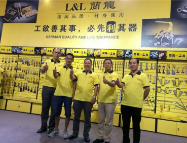 團(tuán)隊(duì)展示